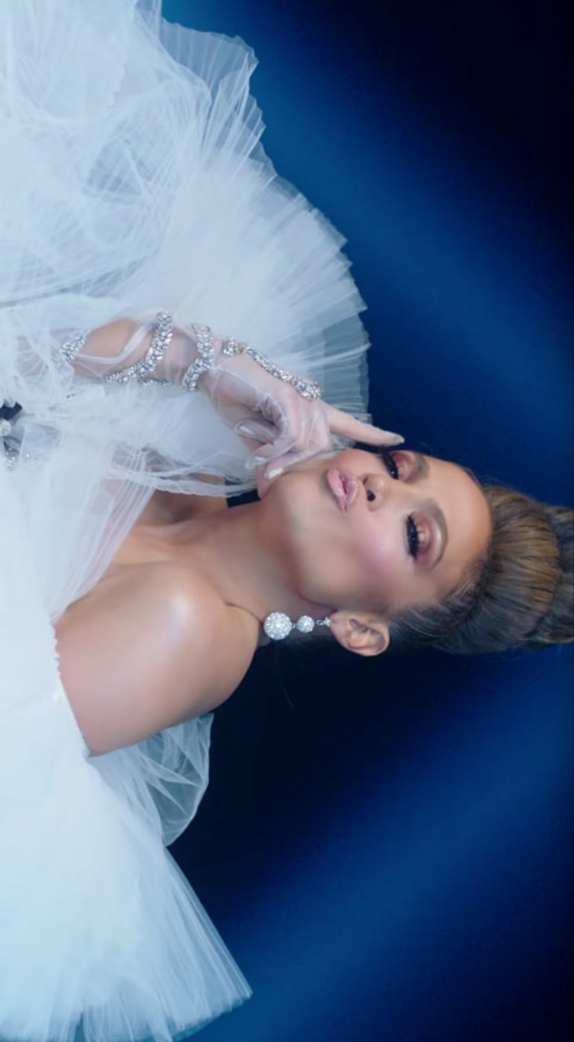 Jennifer Lopez 🔥🔥 Pics #pE12yc3l