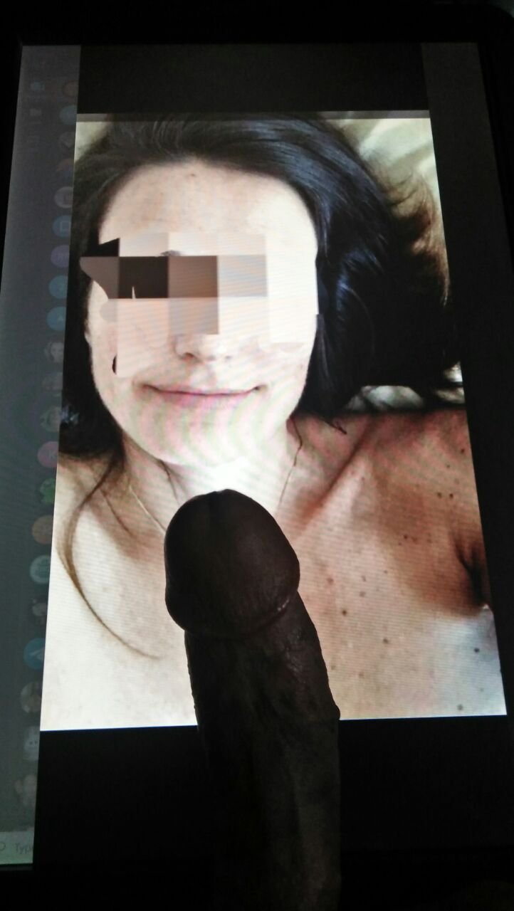 on his wife #3BIKzZFl